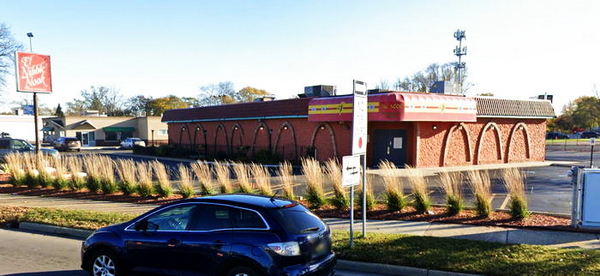 Big Boy Restaurants (Elias Brothers, Elias Bros) - Detroit - 20225 W 8 Mile Rd (newer photo)